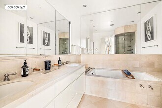 104 Wooster St in New York, NY - Building Photo - Building Photo