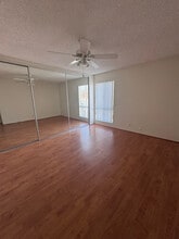 215 N Belmont St in Glendale, CA - Building Photo - Building Photo