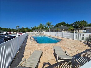 24540 Harbor View Rd in Port Charlotte, FL - Building Photo - Building Photo