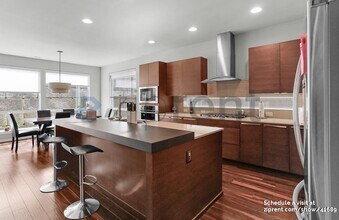 4108 168th Pl SE in Bothell, WA - Building Photo - Building Photo