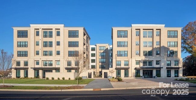 property at 4220 Colony Plz Dr