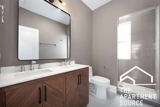 3749 W School St in Chicago, IL - Building Photo - Building Photo