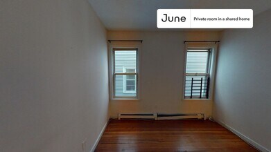 Private bedroom in 4 bed/1.5 bath Home in Boston, MA - Building Photo - Building Photo
