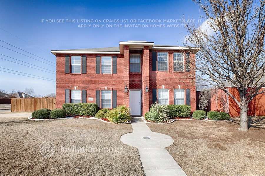 12016 Riviera Rd in Frisco, TX - Building Photo