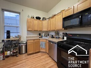 3052 W George St in Chicago, IL - Building Photo - Building Photo