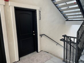 13128 Keegan Dr, Unit 202 in Herriman, UT - Building Photo - Building Photo