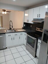 20810 NE 8th Ct in Miami, FL - Building Photo - Building Photo