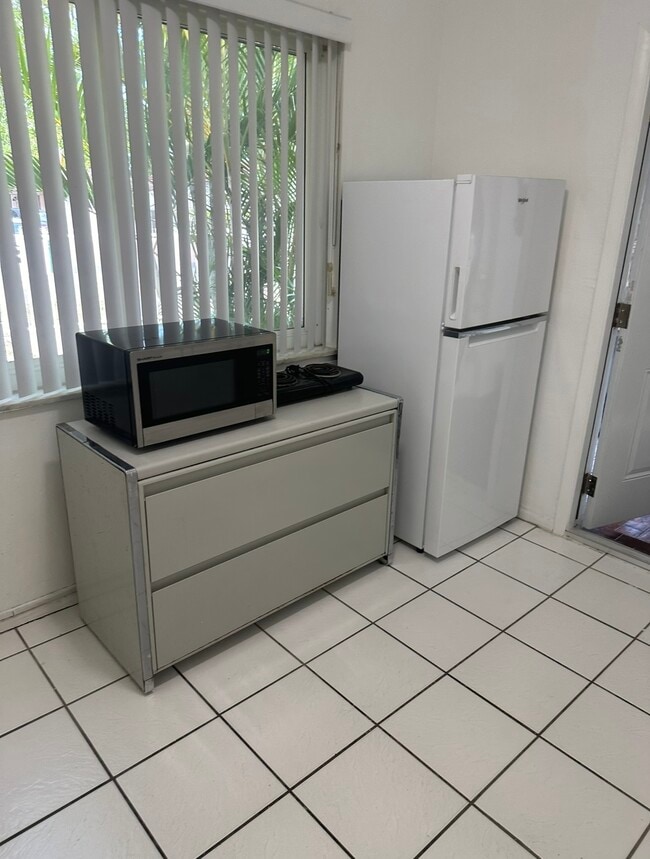 150 NW 58th Ave in Miami, FL - Building Photo - Building Photo