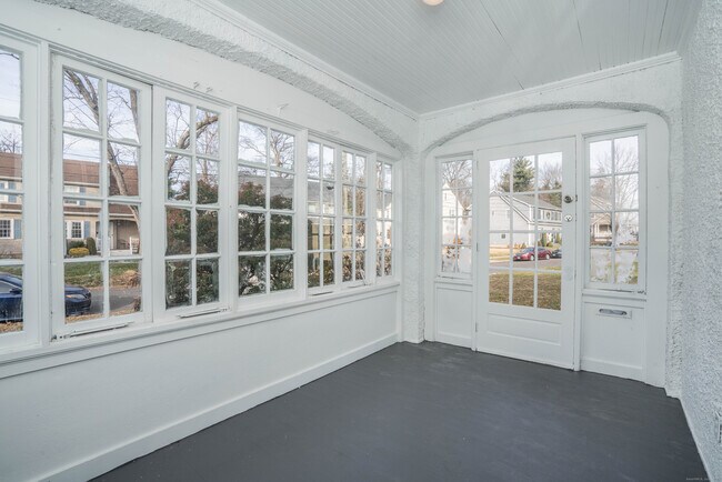 57 Washington Cir in West Hartford, CT - Building Photo - Building Photo