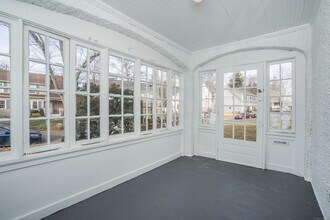 57 Washington Cir in West Hartford, CT - Building Photo - Building Photo