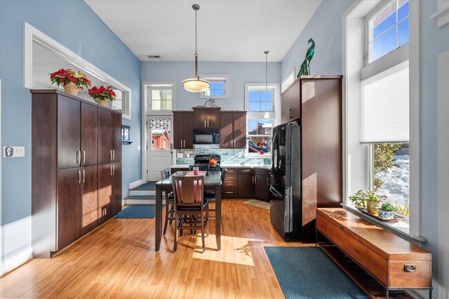 property at 217 W Biddle St