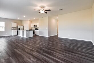 941 Feldman Chase in Loganville, GA - Building Photo - Building Photo