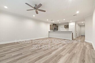 8543 Clarke Rd in Mobile, AL - Building Photo - Building Photo