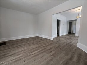1463 W 84th St in Cleveland, OH - Building Photo - Building Photo