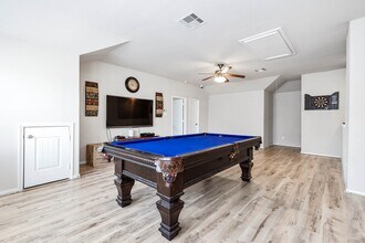 21388 Timber Lodge Ln in Porter, TX - Building Photo - Building Photo