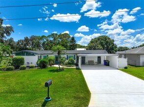 120 Happiness Ave in Lake Placid, FL - Building Photo - Building Photo