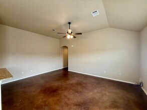 2593 Pahmeyer Rd in New Braunfels, TX - Building Photo - Building Photo