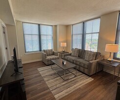 1500 15th St S in Arlington, VA - Building Photo