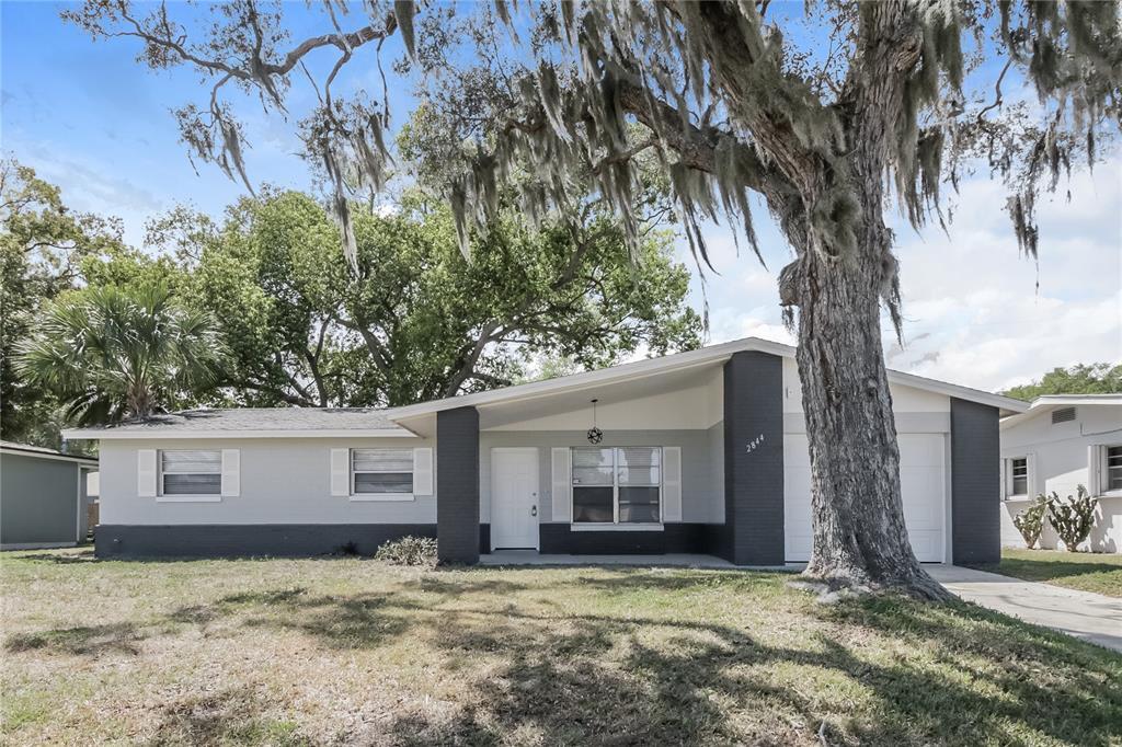 2844 Oak Lea Dr in South Daytona, FL - Building Photo