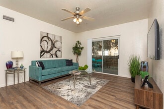 Villa Lucia Apartments - A Quiet Community in Fresno, CA - Building Photo - Interior Photo