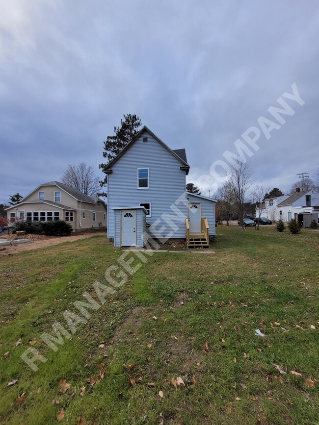 4009 N 6th St in Wausau, WI - Building Photo - Building Photo