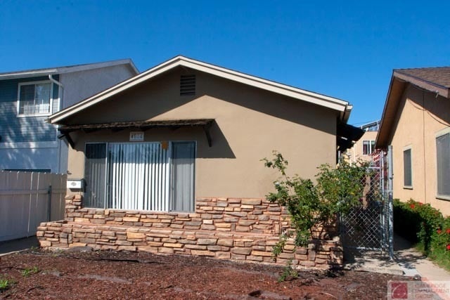 property at 4084 Mississippi St