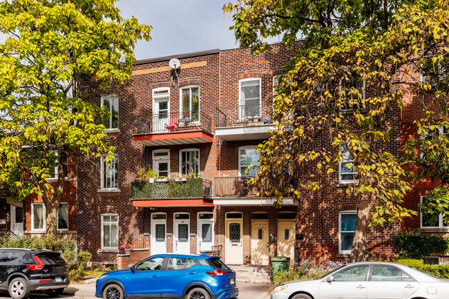 1065 Girouard Av in Montréal, QC - Building Photo - Building Photo