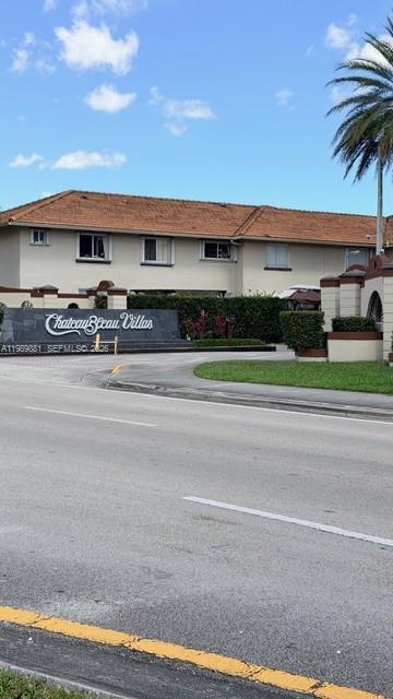 property at 511 NW 82nd Ave