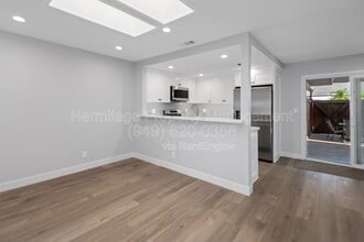 1199 E 1st St in Tustin, CA - Building Photo - Building Photo