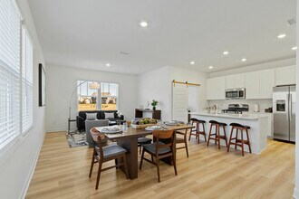 Wynne Farms in Brownsburg, IN - Foto de edificio - Building Photo