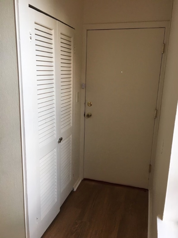 15 E Read St in Baltimore, MD - Building Photo - Building Photo