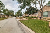 27 Rockledge Dr in Spring, TX - Building Photo - Building Photo