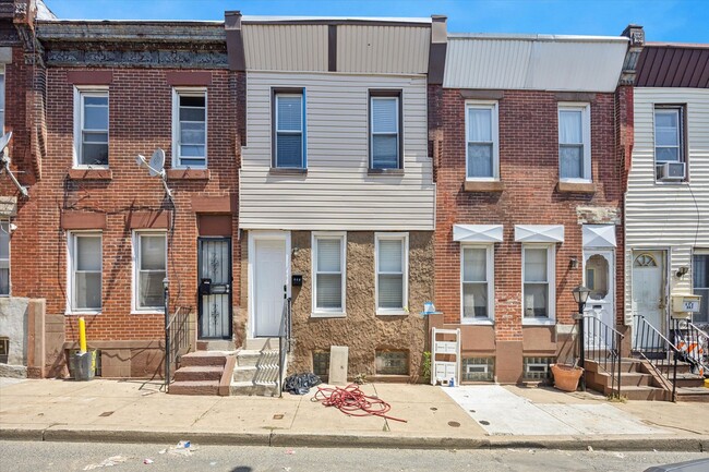 property at 839 E Willard St