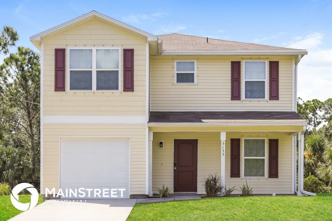 5155 Wildgoose Dr in North Port, FL - Foto de edificio