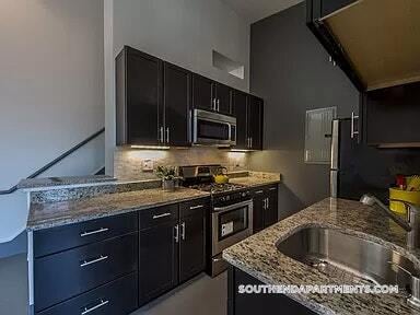 160 E Berkeley St, Unit 516 in Boston, MA - Foto de edificio - Building Photo