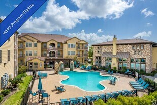 Tuscana Bay in Corpus Christi, TX - Building Photo