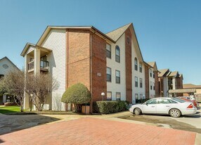 218 N Texas Blvd in Denton, TX - Building Photo