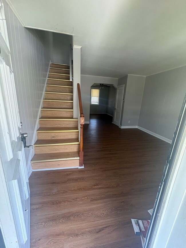 333 N Grantley St, Unit Unit 405 in Baltimore, MD - Foto de edificio - Building Photo