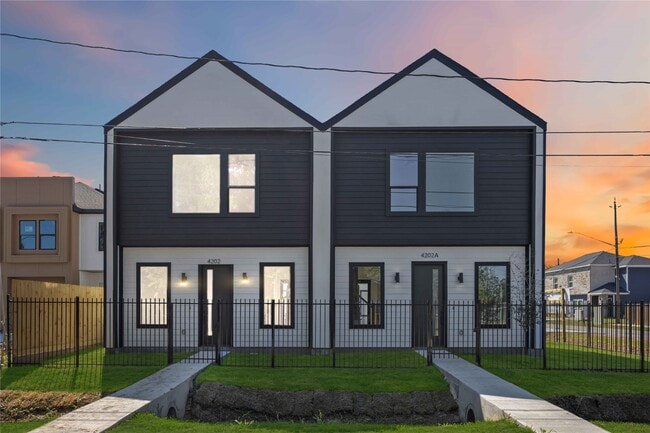 4202 Kewanee St in Houston, TX - Building Photo - Building Photo