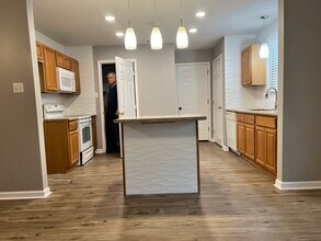 42488 Pelican Dr in Ponchatoula, LA - Foto de edificio - Building Photo