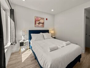 2400 E Huntingdon St in Philadelphia, PA - Building Photo - Building Photo
