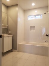 11129 Archwood St in Los Angeles, CA - Building Photo - Building Photo
