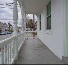 720 High St, Unit 2nd Fl in Bethlehem, PA - Foto de edificio - Building Photo