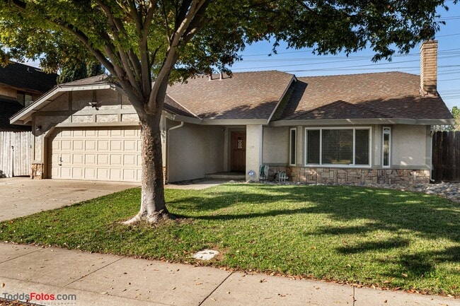 property at 1301 Winford St