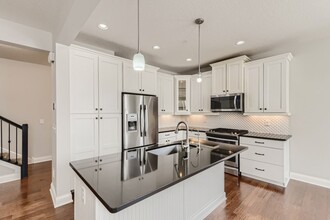 8334 Goldenrod Ln N in Maple Grove, MN - Building Photo - Building Photo