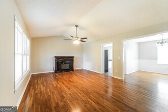 22 Fairfield Dr SW in Cartersville, GA - Building Photo - Building Photo