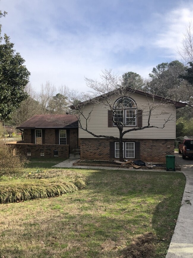 property at 4769 Dunover Cir