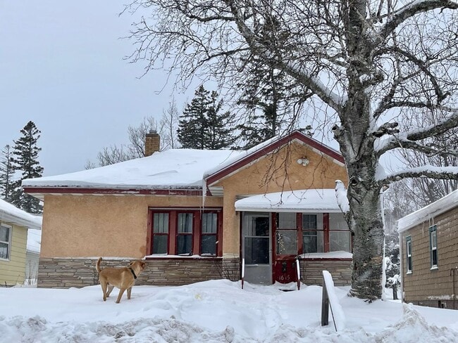 property at 1615 Waverly Ave