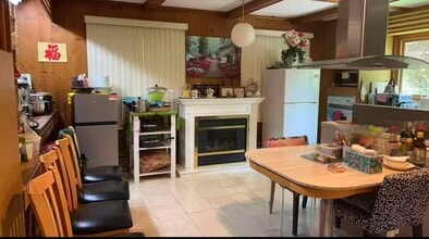 39 Drabbington Way, Unit #1 in Weston, MA - Foto de edificio - Building Photo