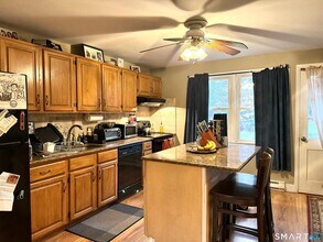 480 Radmere Rd in Cheshire, CT - Foto de edificio - Building Photo